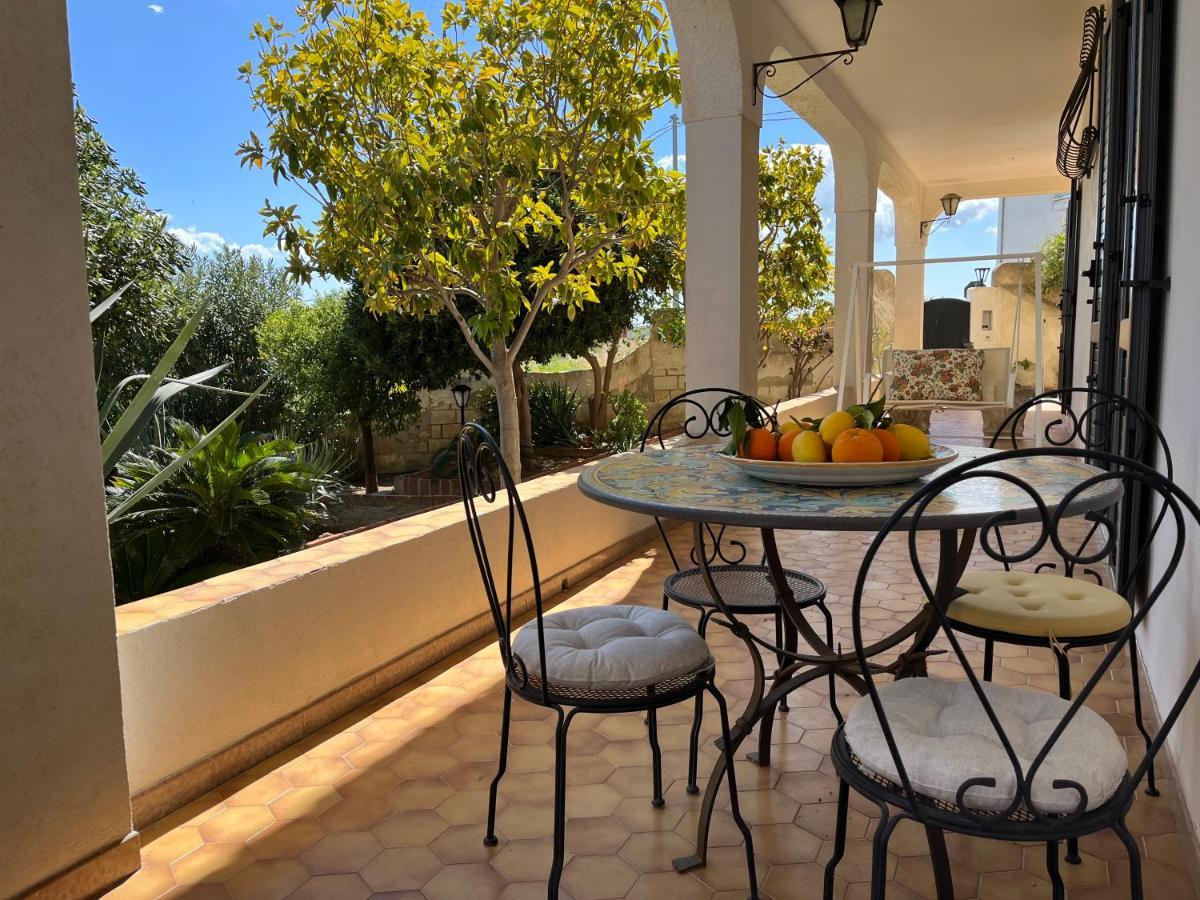 Villa Letizia Rooms & Apartments Noto Dış mekan fotoğraf