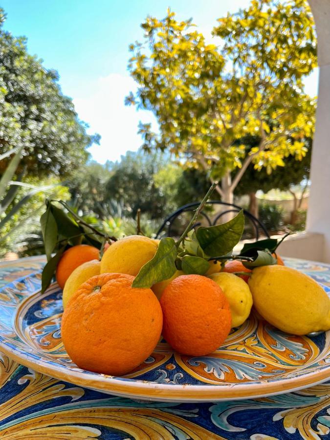 Villa Letizia Rooms & Apartments Noto Dış mekan fotoğraf