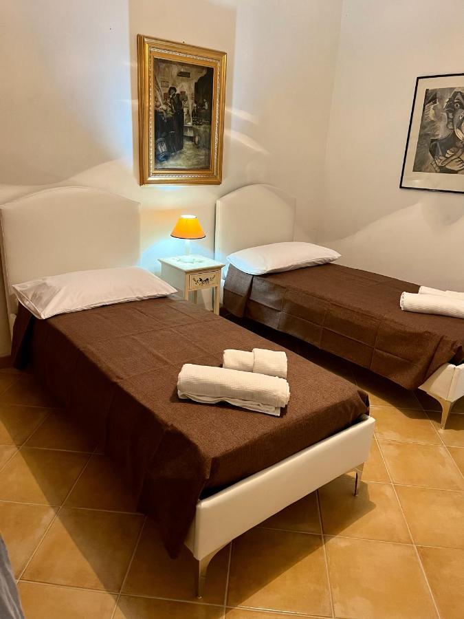 Villa Letizia Rooms & Apartments Noto Dış mekan fotoğraf