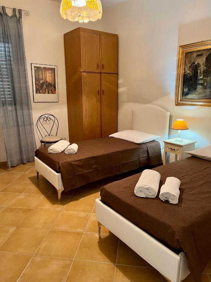 Villa Letizia Rooms & Apartments Noto Dış mekan fotoğraf